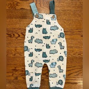 NWOT Mayoral White and Team Baby Boy Overalls / Jumpsuit | 4-6M Animal Pattern